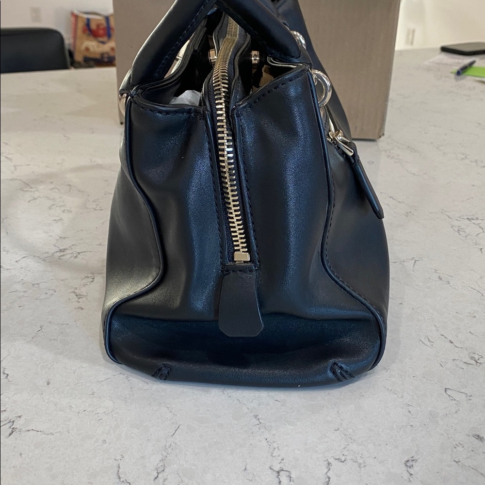 GUESS Black Women's Handbag - Picture 4 of 16